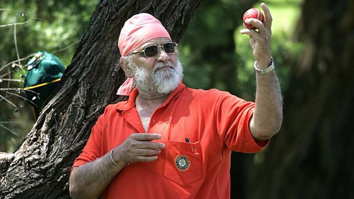 Bishan Singh Bedi Passes Away: वर्ल्ड कप के बीच भारतीय टीम के लिए बुरी खबर, बिशन सिंह बेदी का निधन