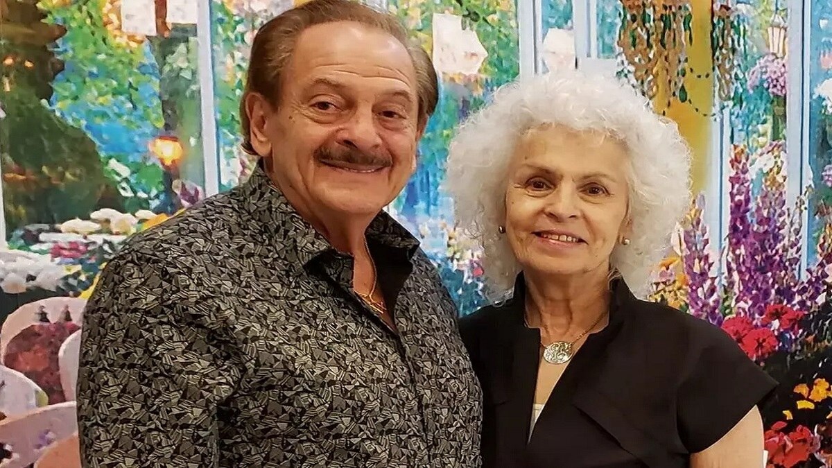 अब जिंदगी भर समुद्र के बीच रहेंगे..., कपल ने खरीदा गजब का रिटायरमेंट होम