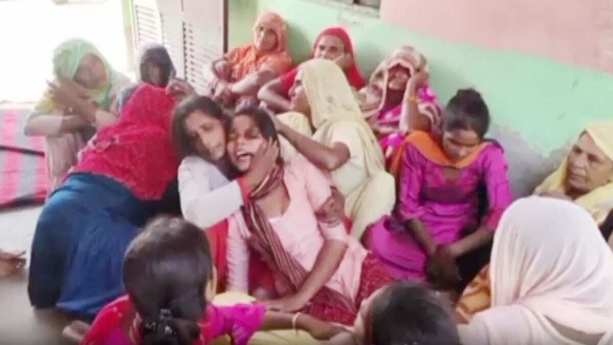 17 साल के लड़के की जंगल में मिली लाश 