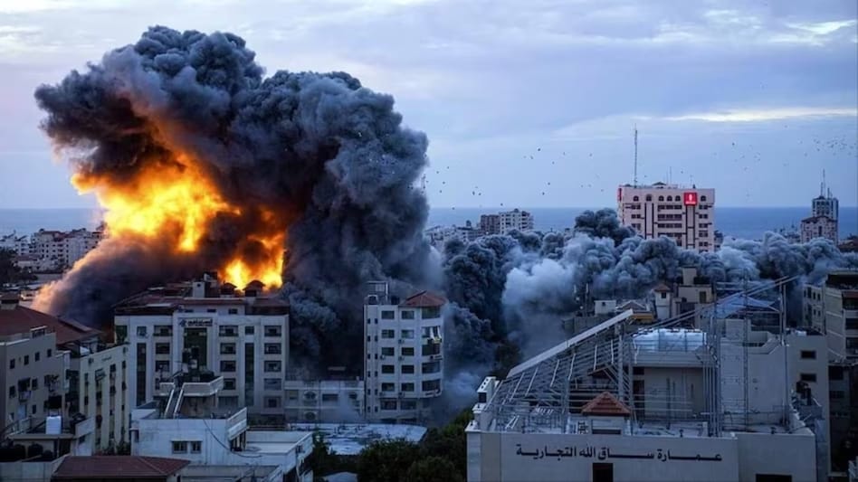 Israel-Hamas War: हमास को मिटाने के लिए इजरायल का Triple Attack, कहा- पानी नहीं मांग पाएगा! - Israel triple attack to destroyed Hamas from bank to Crypto Account see latest update tutc -