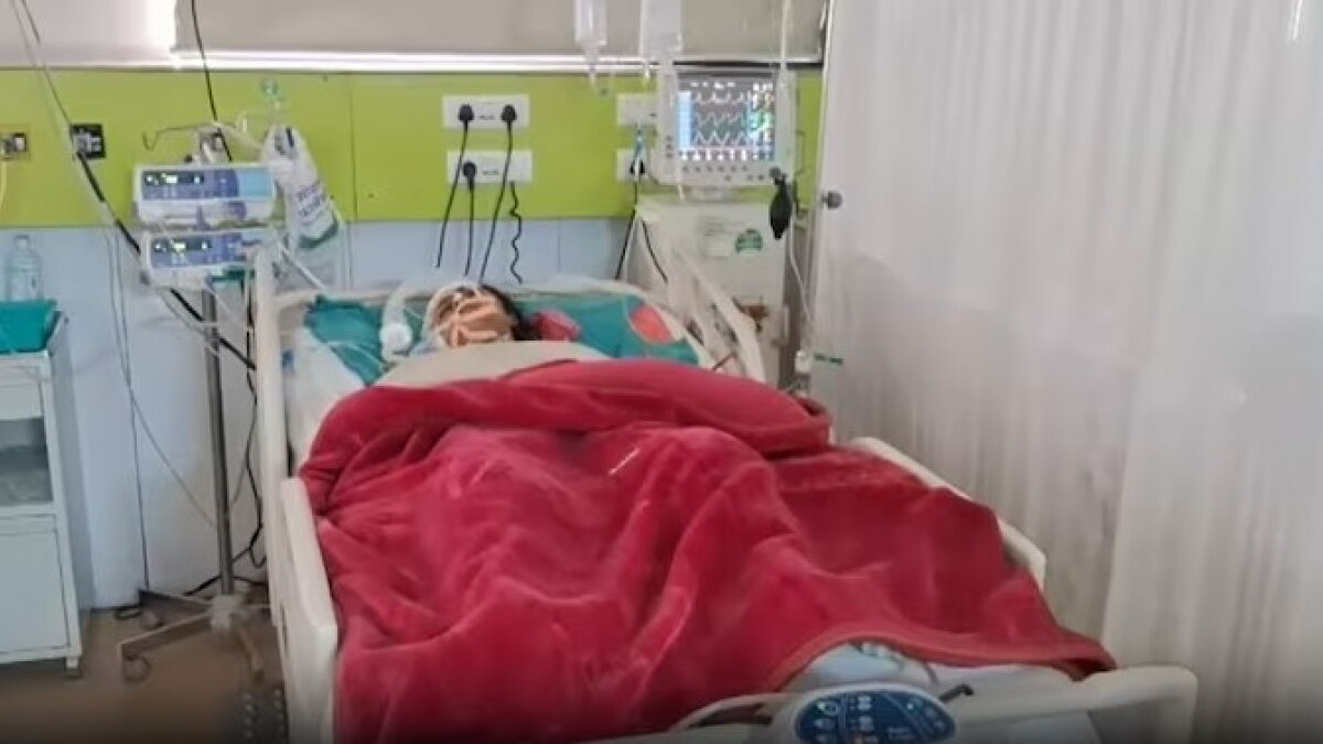 गाजियाबाद छात्रा कीर्ति सिंह की इलाज के दौरान मौत (फाइल फोटो)