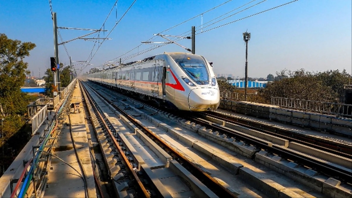 नमो भारत होगा देश की पहली रैपिड ट्रेन का नाम