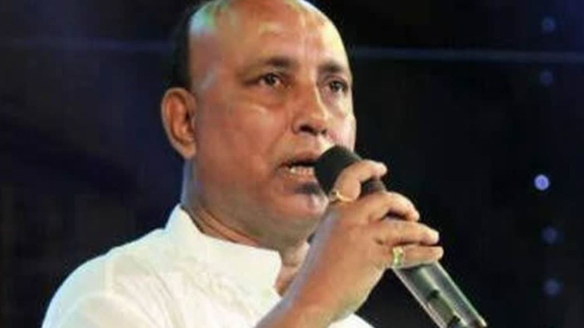 रथिन घोष ममता सरकार में खाद्य एवं आपूर्ति मंत्री हैं