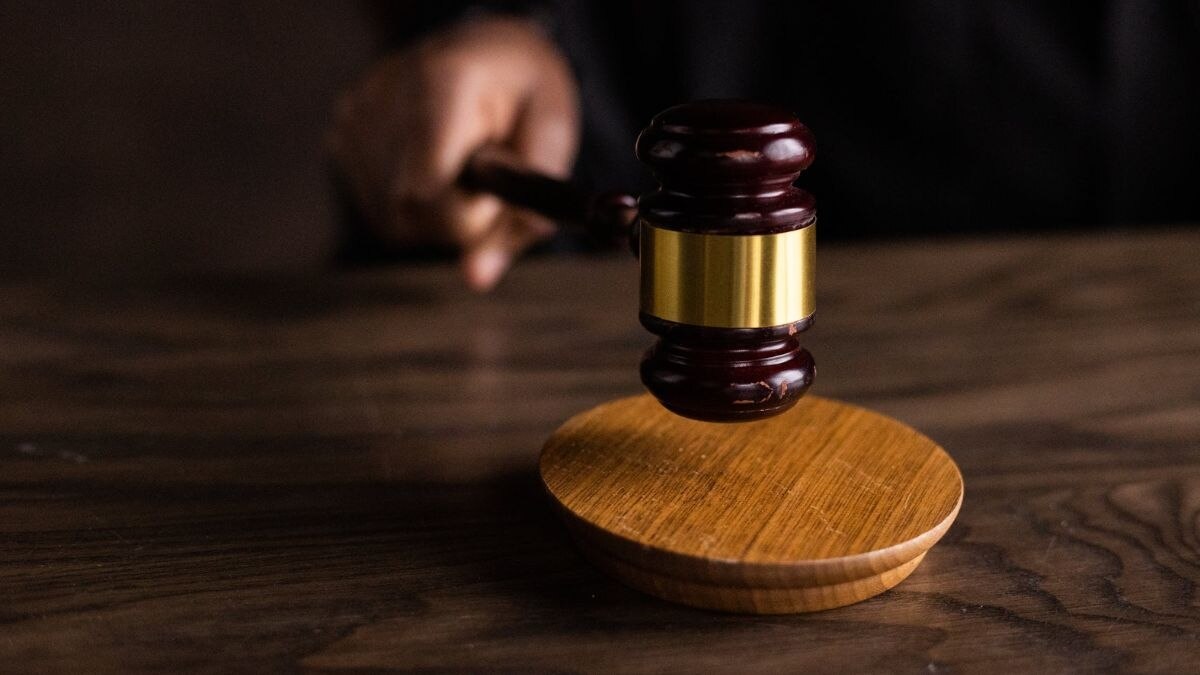 महिला ने बेटों के खिलाफ कानूनी लड़ाई जीती (तस्वीर- Pexels)