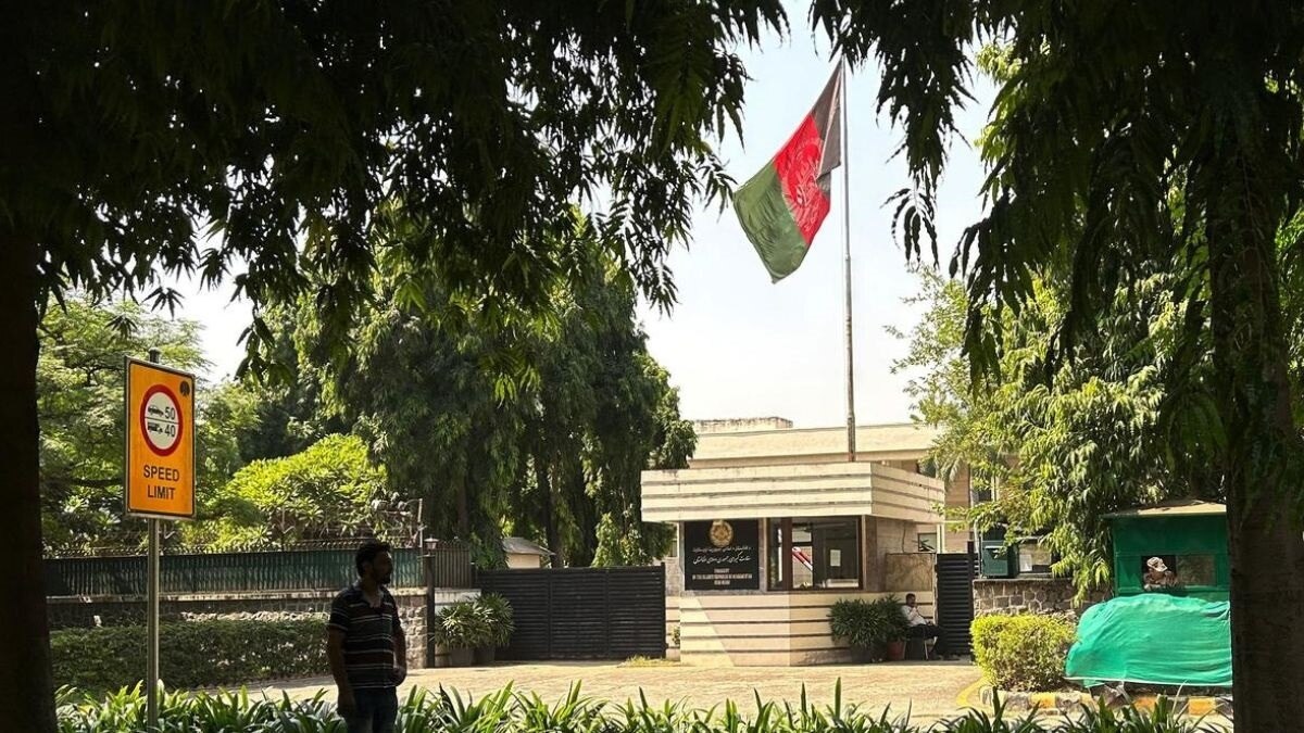 अफगानिस्तान ने नई दिल्ली स्थित अपने दूतावास को स्थायी तौर पर बंद कर दिया है.