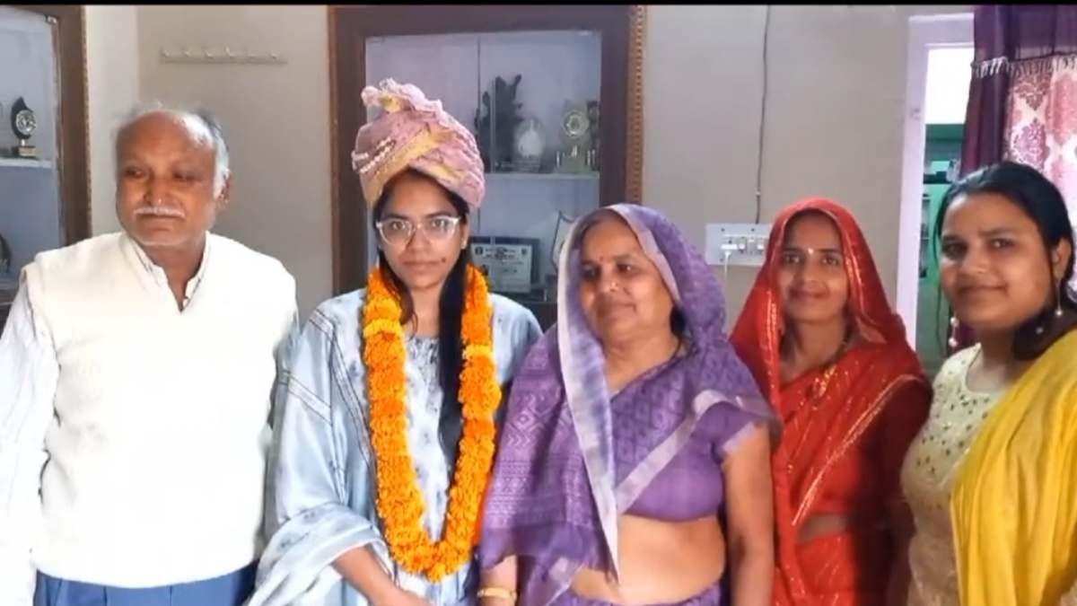 RPSC RAS 2021 एग्जाम में भारती गुप्ता ने 5वीं रैंक हासिल की है.