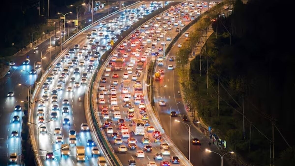 दिल्ली में 4 दिनों में ही काटे गए 4700 से ज्यादा चालान