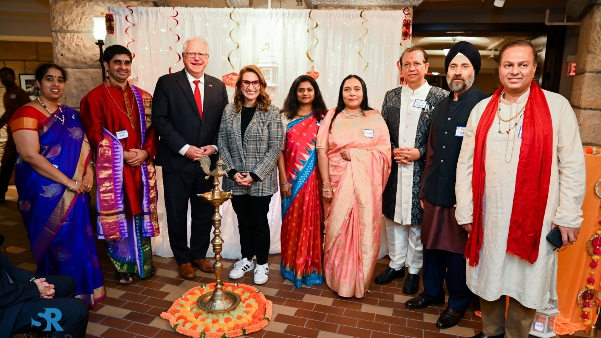 अमेरिका के मिनेसोटा में मनाई गई दिवाली