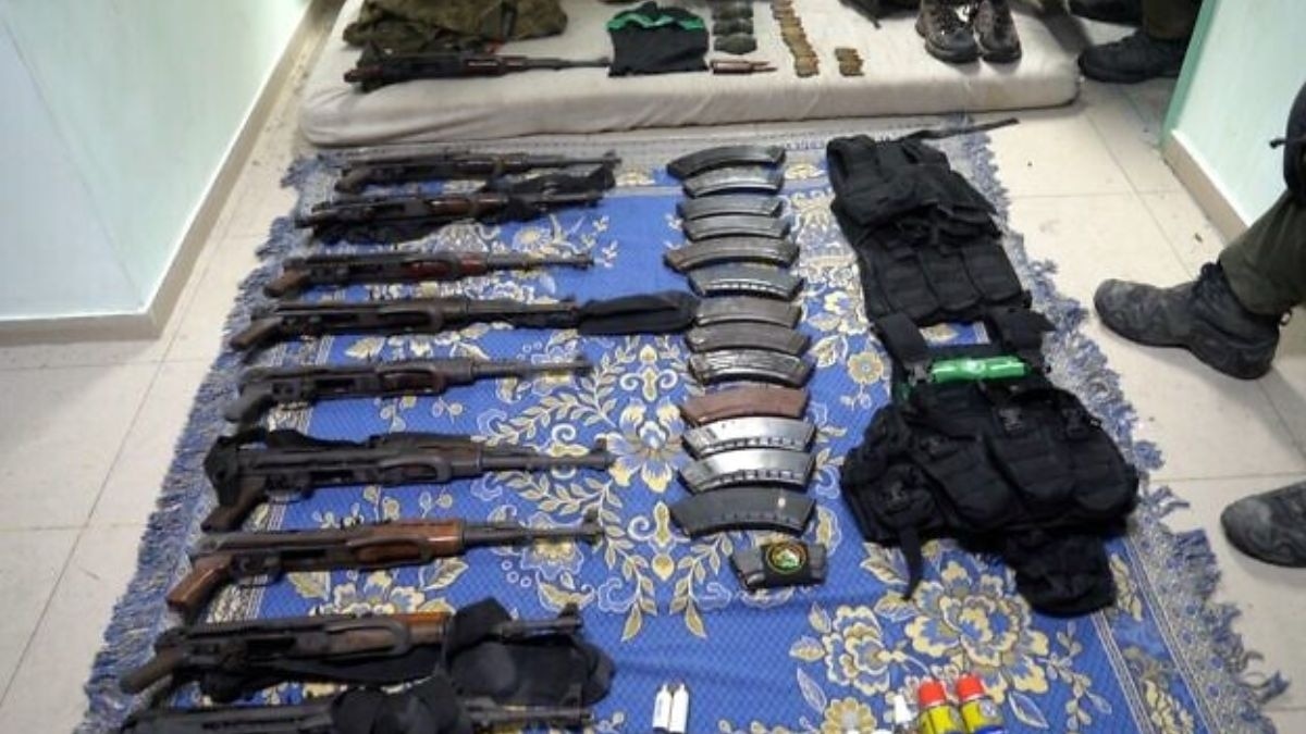 अल शिफा हॉस्पिटल की MRI में हमास का ऑपरेशन कमांड सेंटर और हथियार मिले... IDF ने दिखाए सबूत