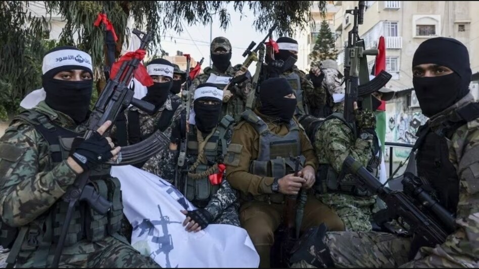 युद्ध विराम के बाद हमास ने 25 बंधकों को किया रिहा, 13 इजराइली और 12… - After the ceasefire, Hamas released 25 hostages, 13 Israeli and 12…