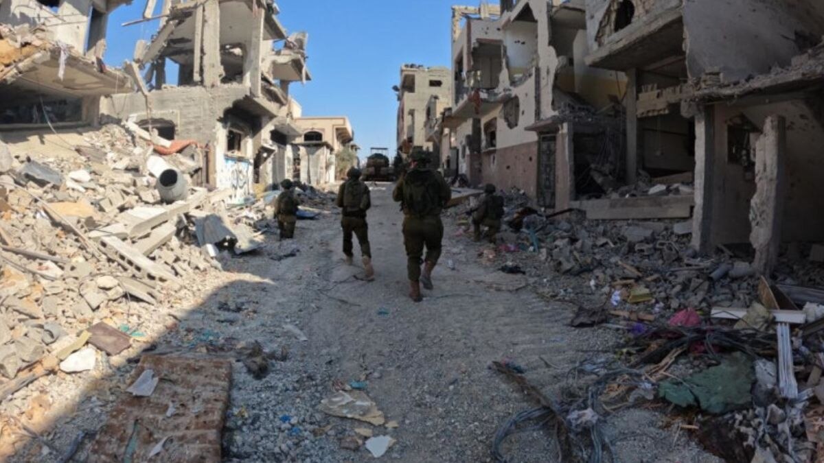 इजरायली सेना के गाजा पर ताबड़तोड़ हमले जारी