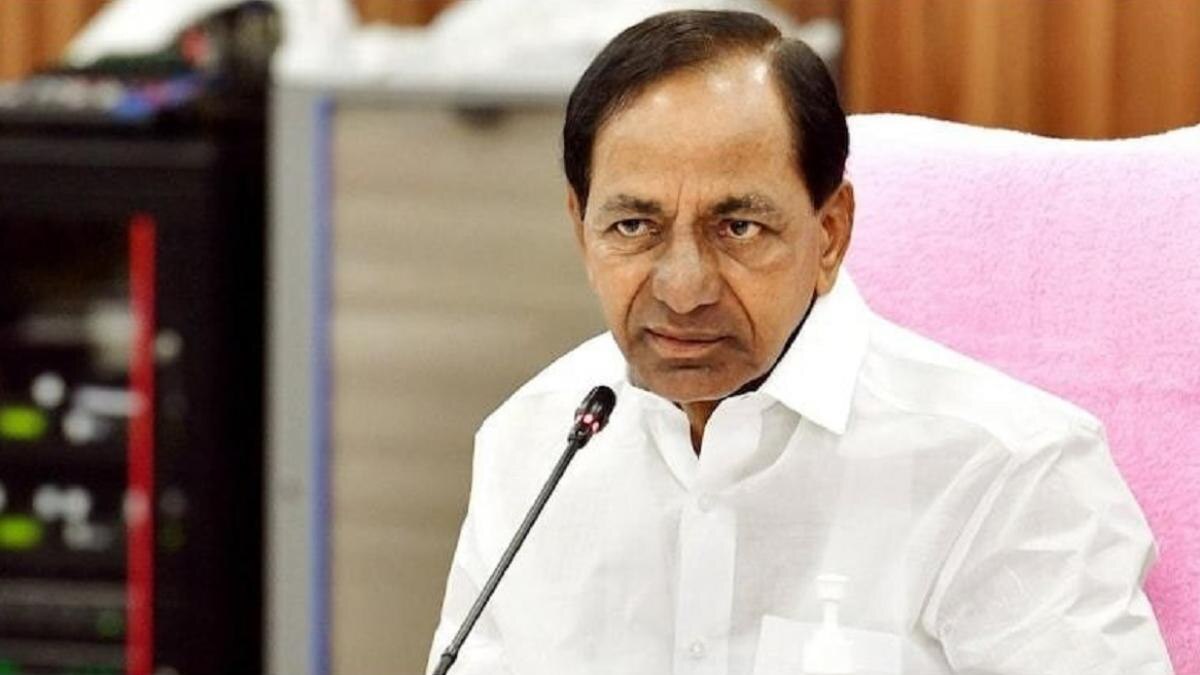 सीएम केसीआर की पार्टी बीआरएस को लगा चुनाव आयोग से झटका