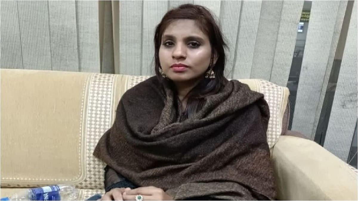 पाकिस्तान से भारत पहुंची अंजू ने बताई घर वापसी की वजह, खुफिया एजेंसियों ने की पूछताछ - Anju who reached India from Pakistan told reason for returning home interrogated by intelligence ...
