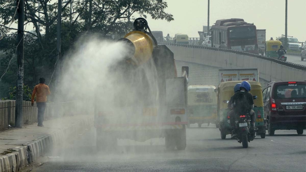 दिल्ली-NCR को प्रदूषण से अभी नहीं राहत, हवा में घुला जहर, आज भी 400 के पार AQI