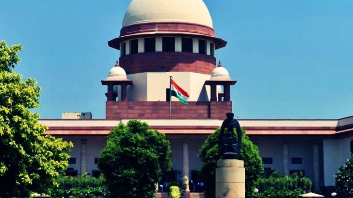 सुप्रीम कोर्ट ने कहा कि मीडिया प्रोफेशनल्स के हितों की रक्षा के लिए दिशा-निर्देश आवश्यक हैं.