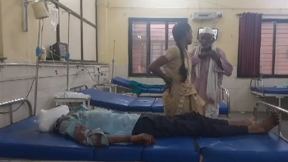 Maharashtra: मामूली विवाद में शख्स को चलती ट्रेन से फेंका, सिर में आई गंभीर चोट