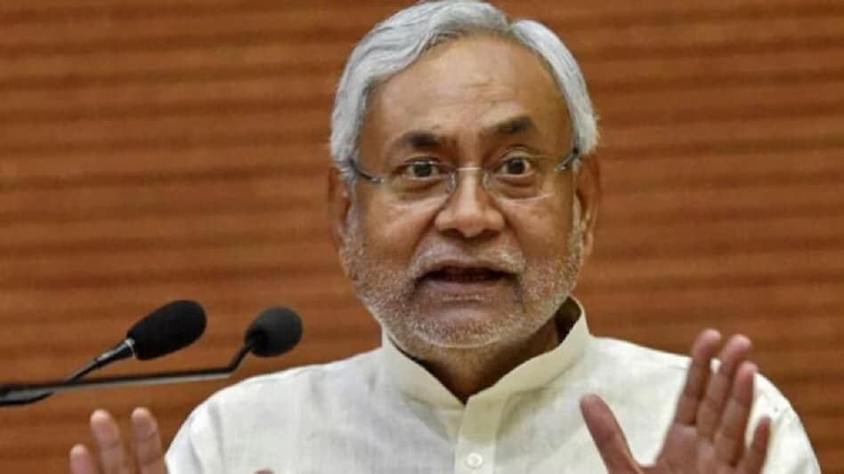 हमने यूं ही ये बातें कह दी थीं', महिलाओं पर विवादित बयान के बाद नीतीश ने अब मांगी माफी - nitish kumar apologise sex education statement bihar assembly ntc - AajTak