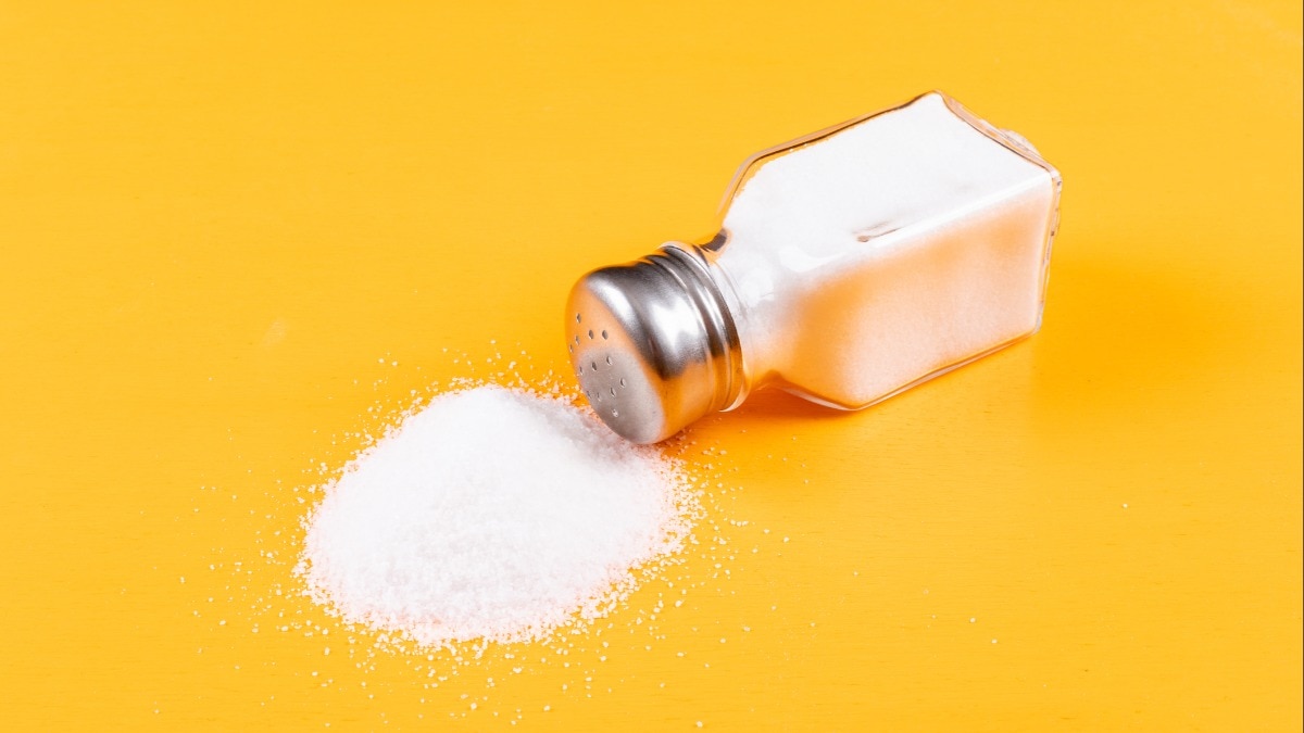 Salt may encourage people to consume larger portions, subsequently raising the probability of developing risk factors like obesity and inflammation. (Photo: Getty Images)
