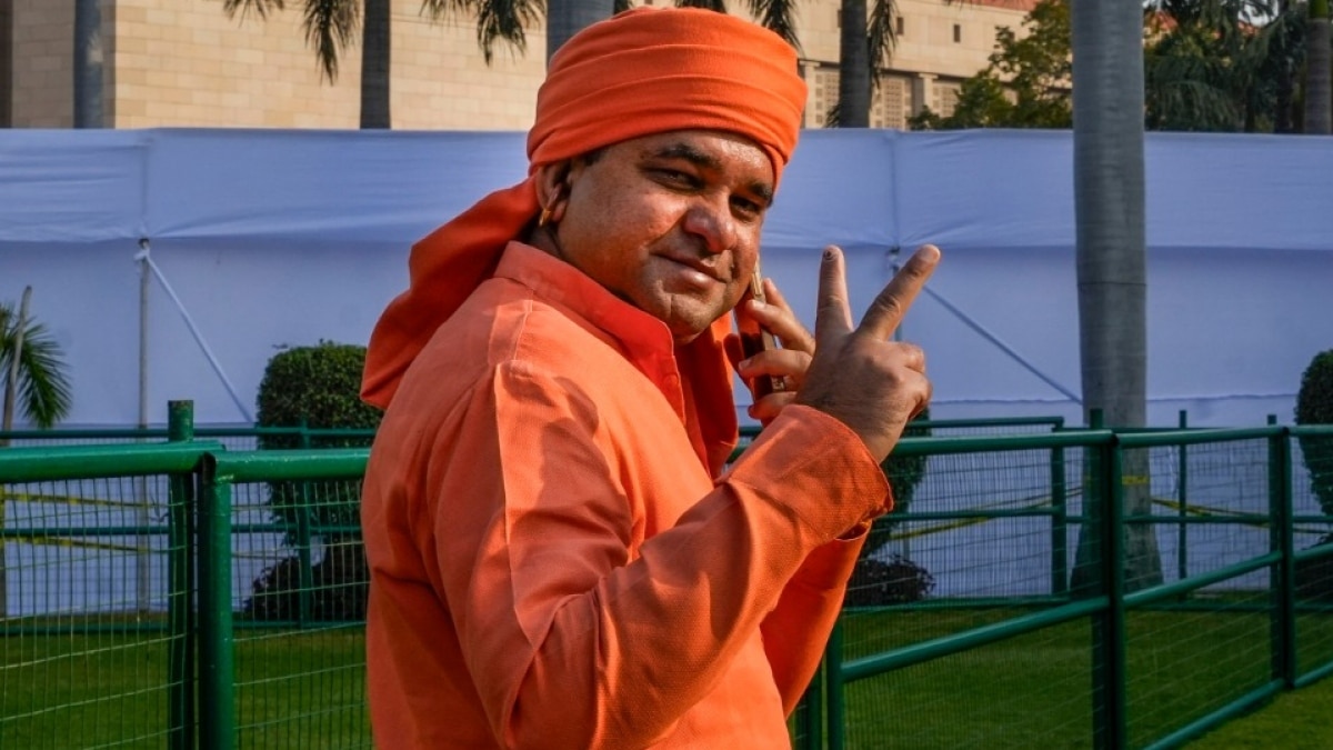 सीएम की रेस में तिजारा के विधायक बालकनाथ भी हैं