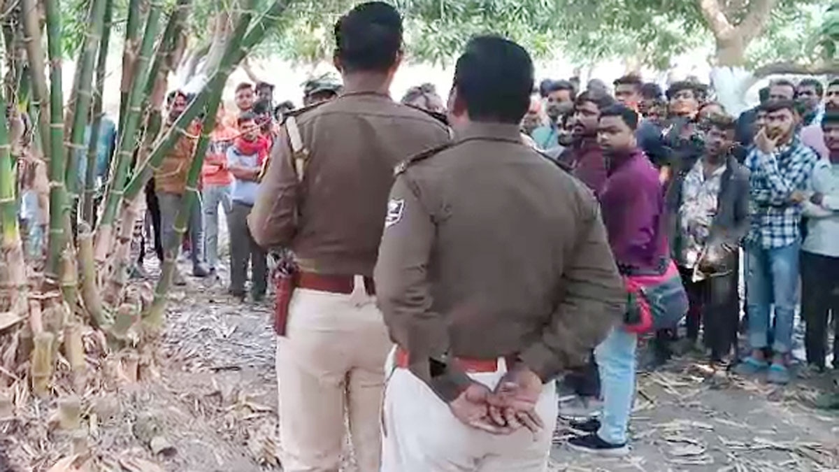 18 साल की लड़की का शव मिलने से मचा हड़कंप 