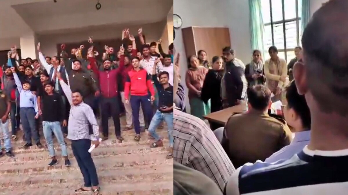 गाजियाबाद: स्कूल में प्रदर्शन करते लोग 