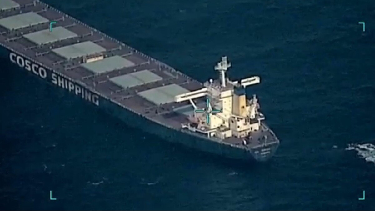 कार्गो शिप से मार्कोस कमांडो ने 15 भारतीयों को सुरक्षित निकाला, जहाज को समुद्री लुटेरों ने किया था किडनैप