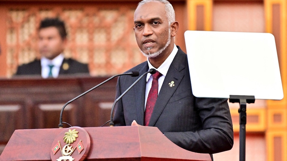 मालदीव के राष्ट्रपति मुइज्जू के खिलाफ खड़ी हुई विपक्षी पार्टियां, मालदीव के राष्ट्रपति मुइज्जू के खिलाफ खड़ी हुई विपक्षी पार्टियां,