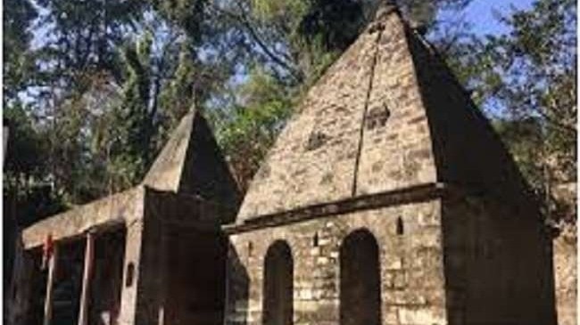 सीतावनी अभ्यारण्य में बना देवी सीता का मंदिर और वाल्मीकि आश्रम