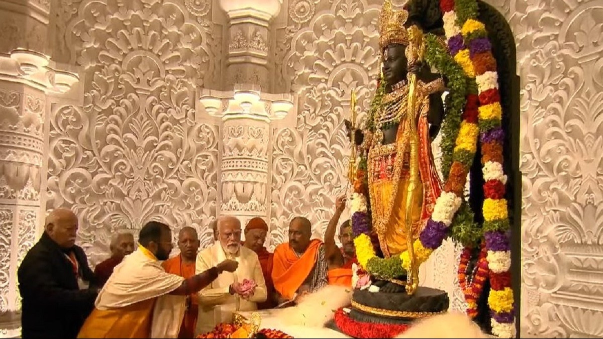 लखनऊ के ज्वेलर ने बनाए प्रभु राम के आभूषण