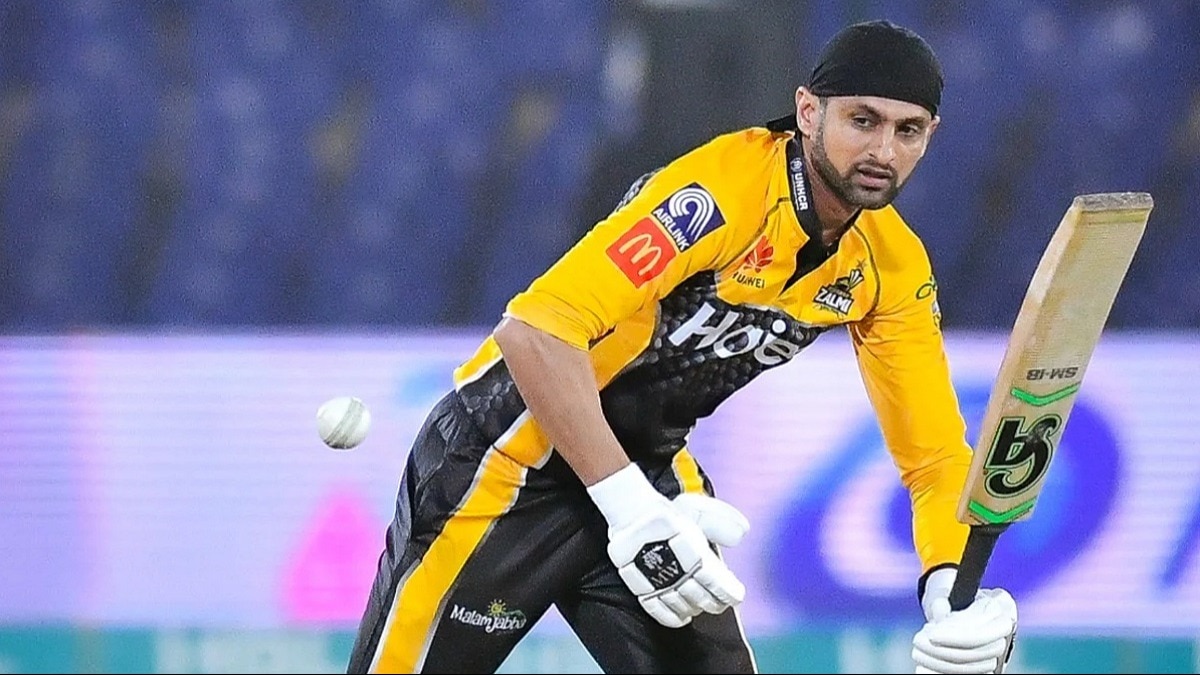 पाकिस्तान क्रिकेट टीम के पूर्व कप्तान शोएब मलिक.