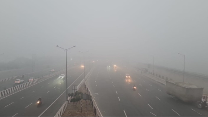 Republic Day Weather: उफ ये कोहरा! गणतंत्र दिवस पर दिल्ली-NCR में धुंध ही धुंध, कैसे दिखेगा फ्लाई पास्ट