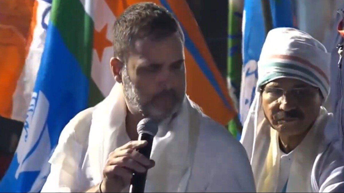 भारत जोड़ो न्याय यात्रा के दौरान सिलीगुड़ी में राहुल गांधी.