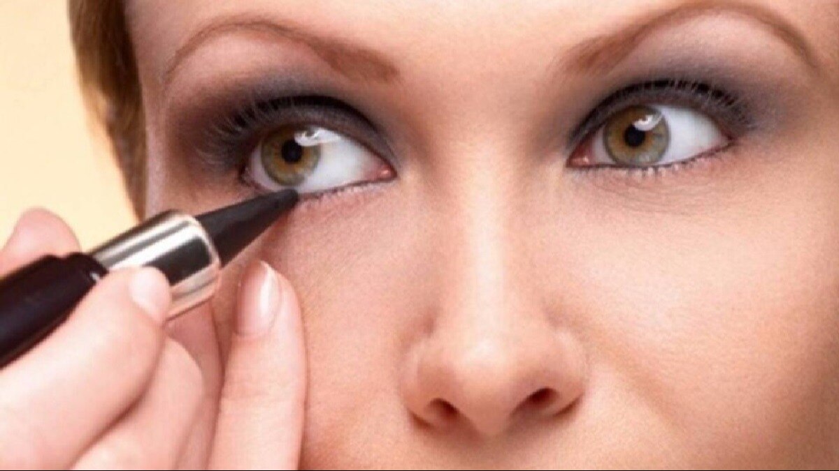 मेकअप के सामान को लेकर सास-बहू में झगड़ा. (सांकेतिक तस्वीर)