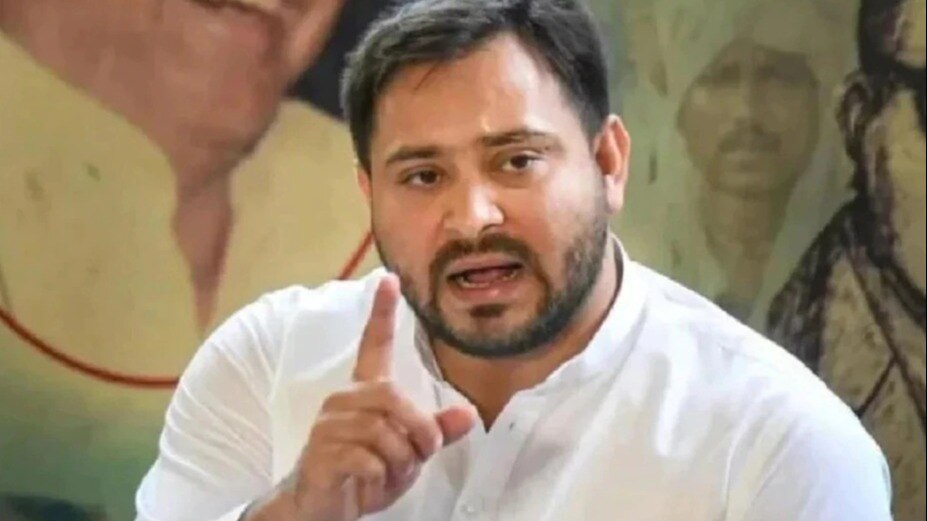 Land For Job Scam: ईडी आज Tejashwi Yadav से करेगी पूछताछ, लैंड फॉर जॉब स्कैम में Lalu के बाद अब बेटे की बारी