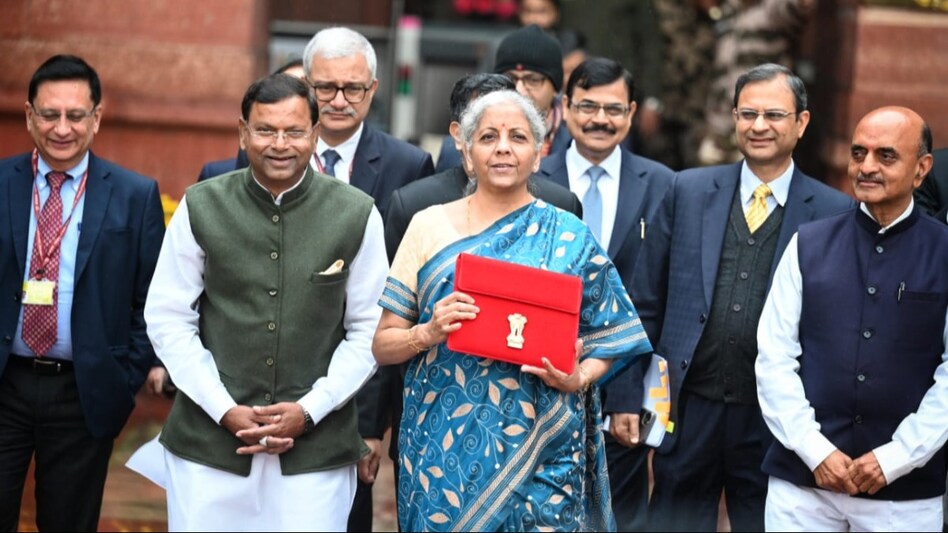 Budget 2024: बजट में किसे क्या मिला, आपके हिस्से में क्या आया? पढ़ें 20 बड़ी बातें - Budget 2024 Highlights Tradition outweighs expectations tax slab not changed these big announcements including three