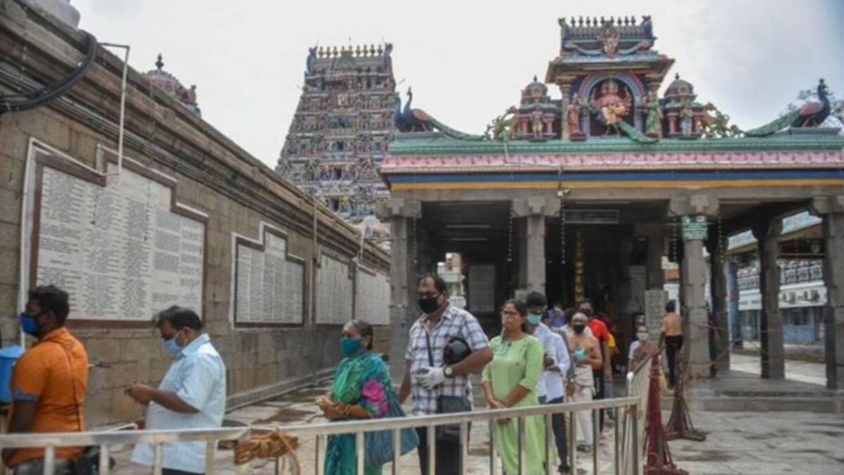 मंदिरों में गैर-हिंदुओं की एंट्री पर लगी रोक... जानें- हाईकोर्ट ने क्यों दिया ऐसा फैसला