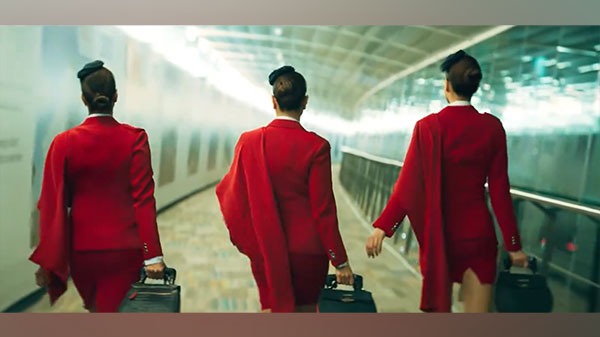 तब्बू, करीना कपूर खान, कृति सेनन तब्बू, करीना कपूर खान, कृति सेनन