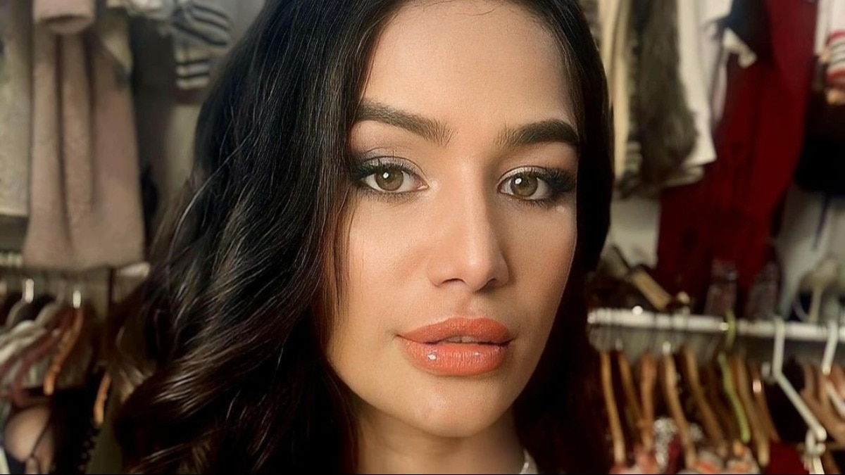 'मैं जिंदा हूं', Poonam Pandey ने शेयर किया वीडियो, बोलीं- सर्वाइकल कैंसर ने नहीं ली मेरी जान