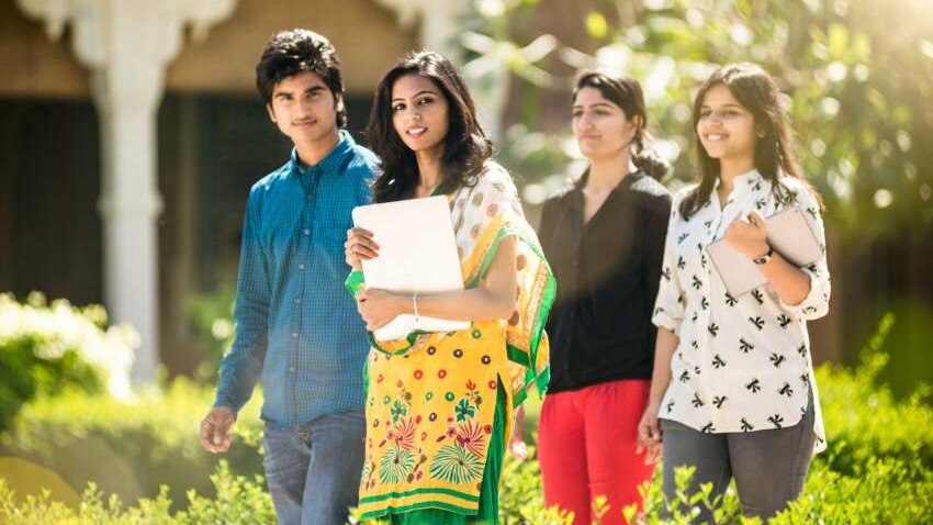 ABVP ने यूजीसी को सौंपा एक और ज्ञापन, इस बार ये है मांग, छात्रों की परेशानियां भी गिनवाई