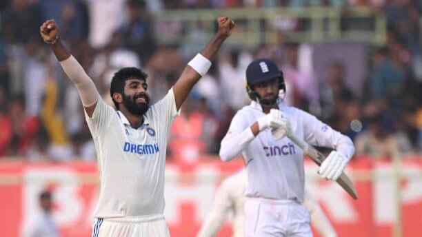 Sourav Ganguly on Jasprit Bumrah: जसप्रीत बुमराह की गेंदबाजी के फैन हुए सौरव गांगुली... BCCI से की ये अपील!