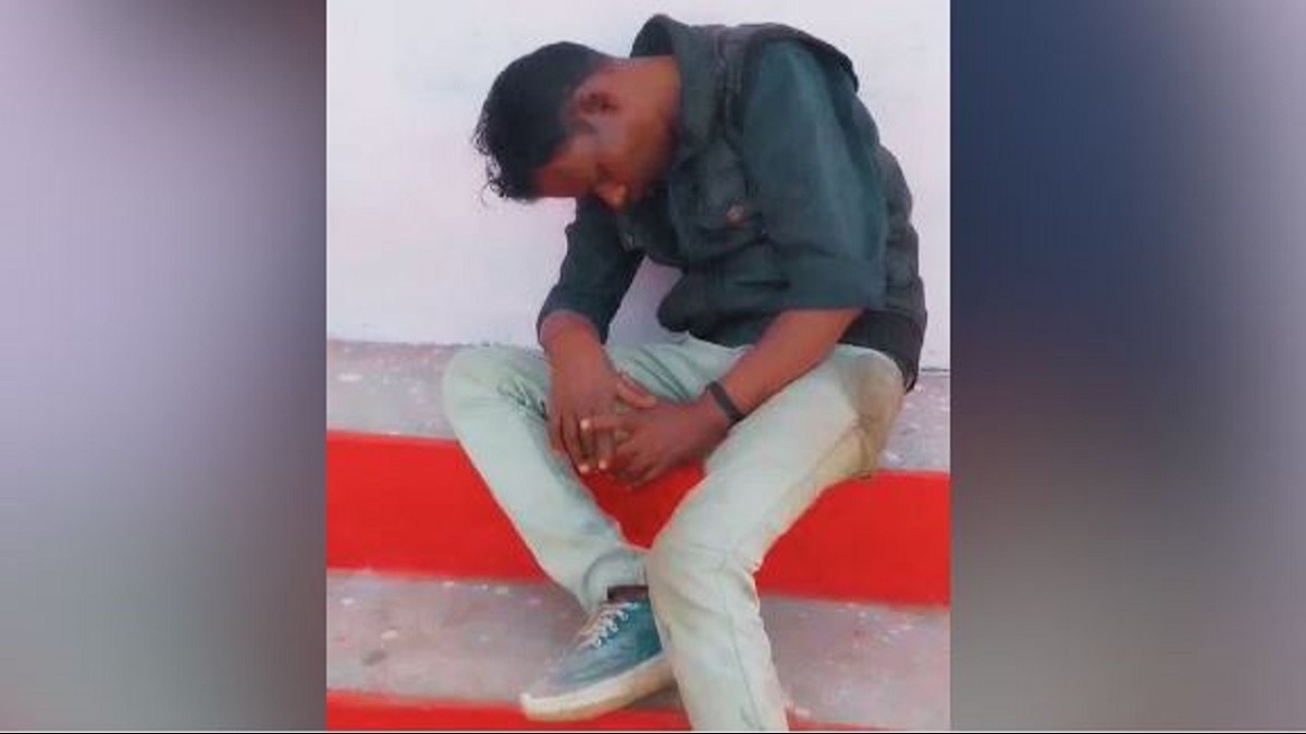 शराब के नशे में स्कूल पहुंचा टीचर, हुआ सस्पेंड