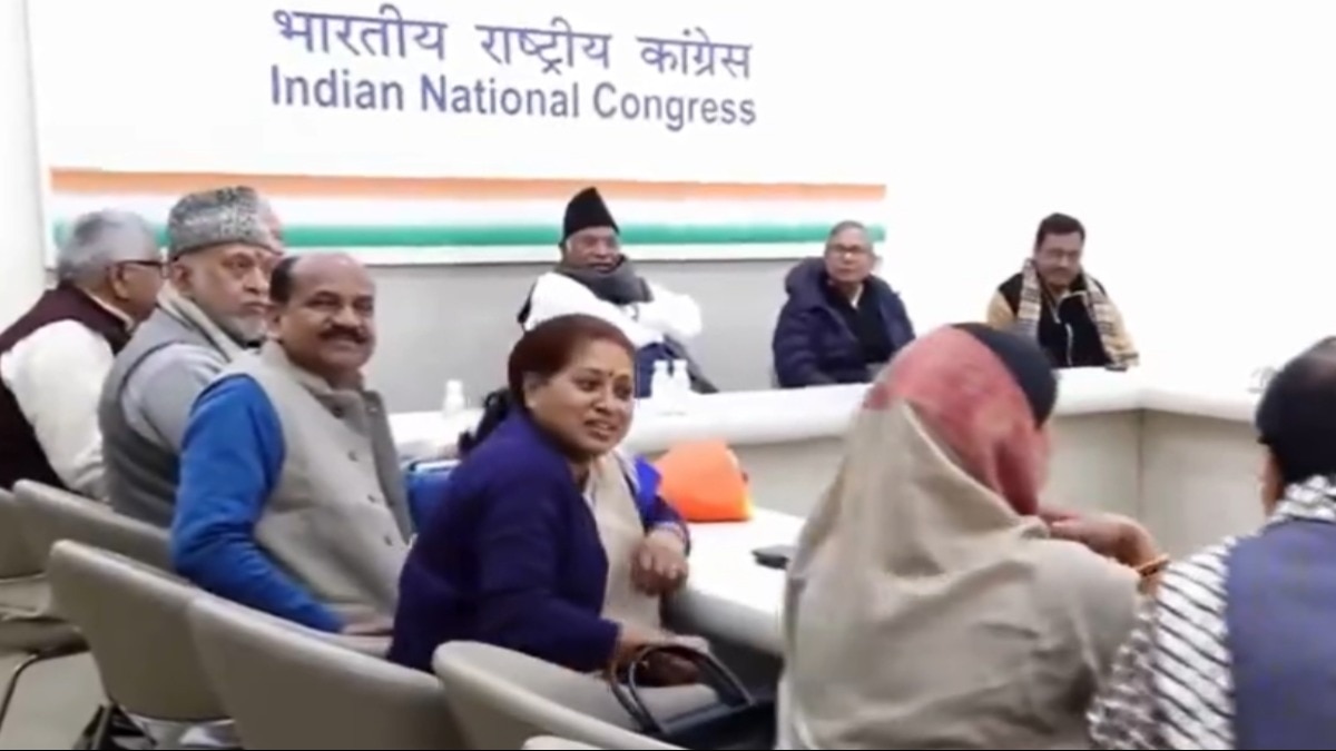  दिल्ली में शनिवार को बिहार कांग्रेस के विधायकों की बैठक हुई थी (फाइल फोटो- PTI)