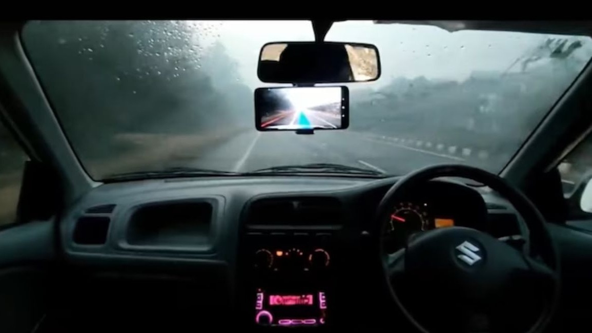 सेल्फ ड्राइविंग कार