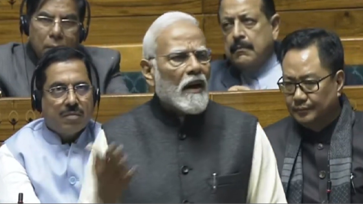 सदन में पीएम मोदी