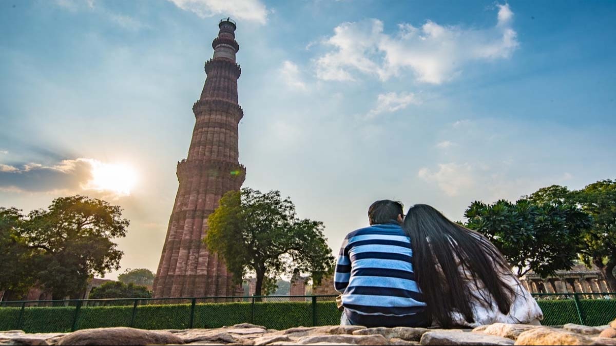 Weather Today: दिल्ली से लेकर हिमाचल तक इन राज्यों में शीतलहर, जानें आज कैसा रहेगा मौसम