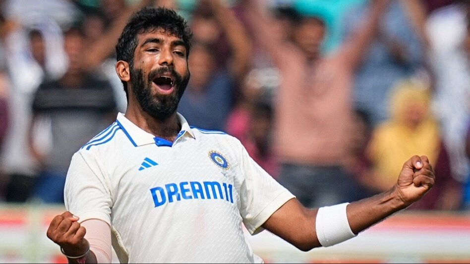 Jasprit Bumrah : नंबर-1 गेंदबाज बनने पर बुमराह नहीं है खुश! इंस्टाग्राम पर किया पोस्ट Jasprit Bumrah : नंबर-1 गेंदबाज बनने पर बुमराह नहीं है खुश! इंस्टाग्राम पर किया पोस्ट