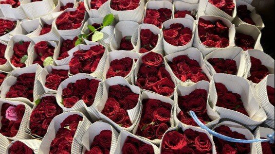 Roses in demand