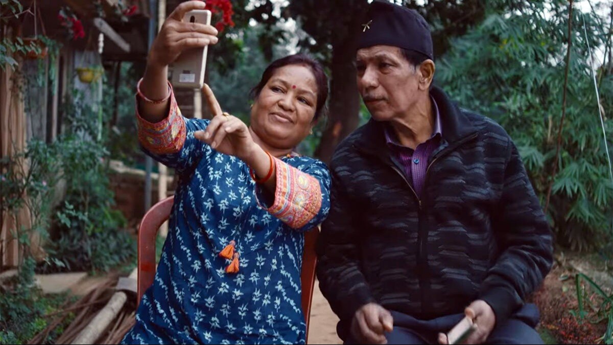 Love Storiyaan: अपनी फिल्मों से भी खूबसूरत रियल लाइफ लव स्टोरीज ला रहे Karan Johar, होठों पर मुस्कान बिखेर देगा ट्रेलर