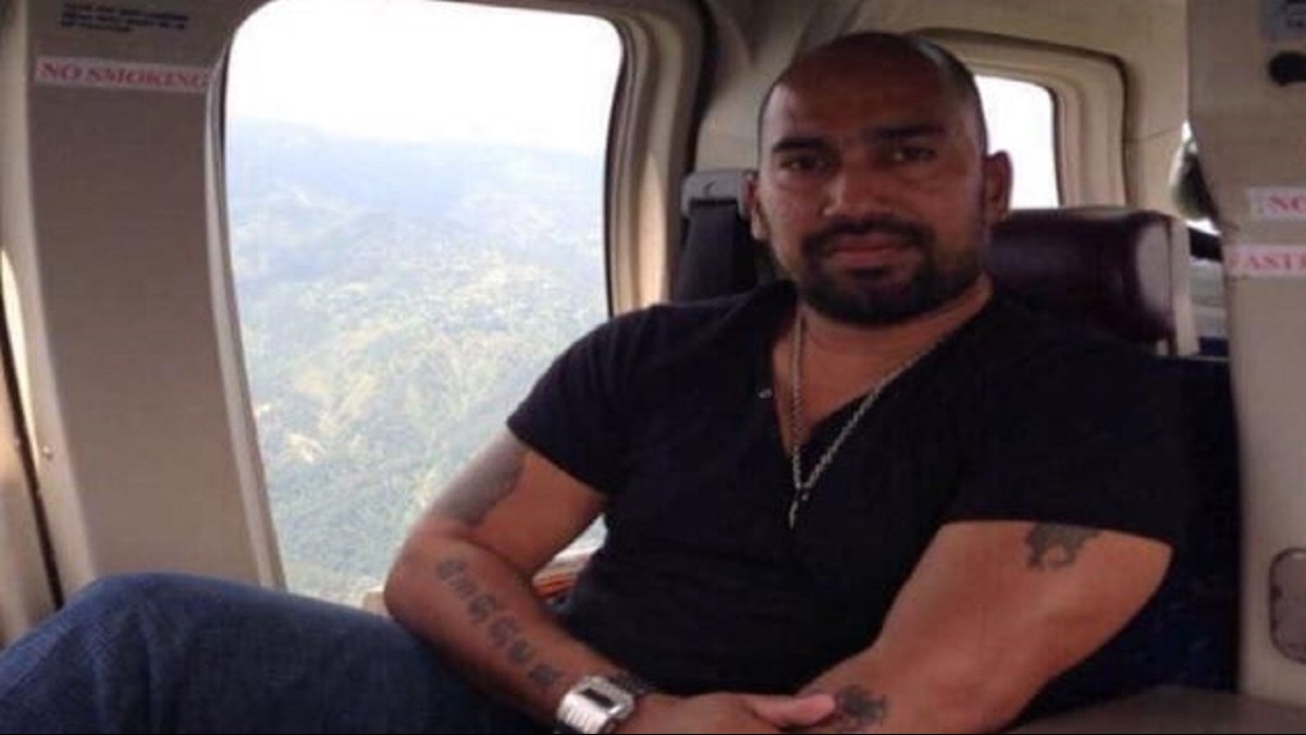 मौरिस भाई बनना चाहते थे बड़े नेता