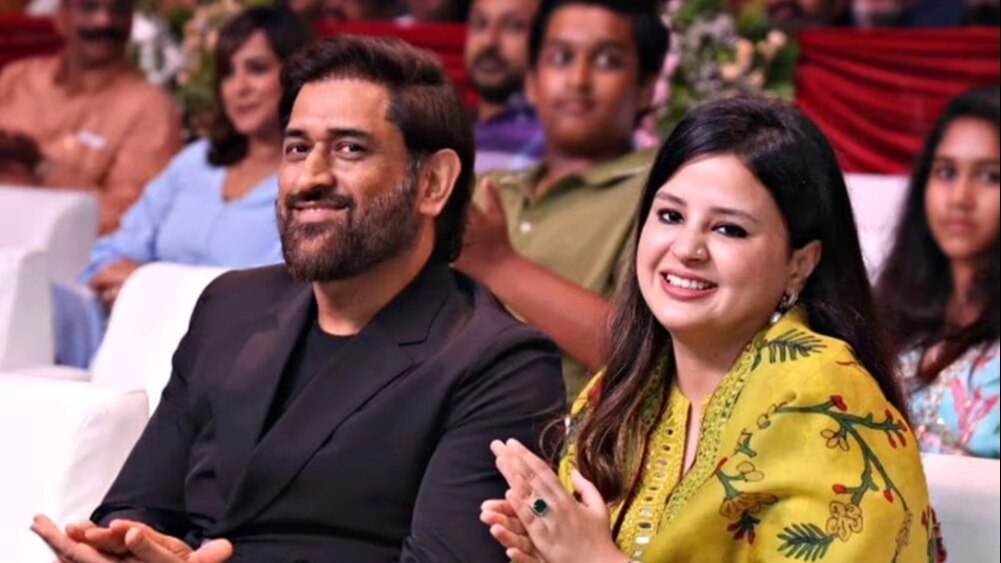 Ben Duckett: इस क्रिकेटर का 11 साल पुराना पोस्ट वायरल, धोनी की वाइफ साक्षी को लेकर कही थी ये बात